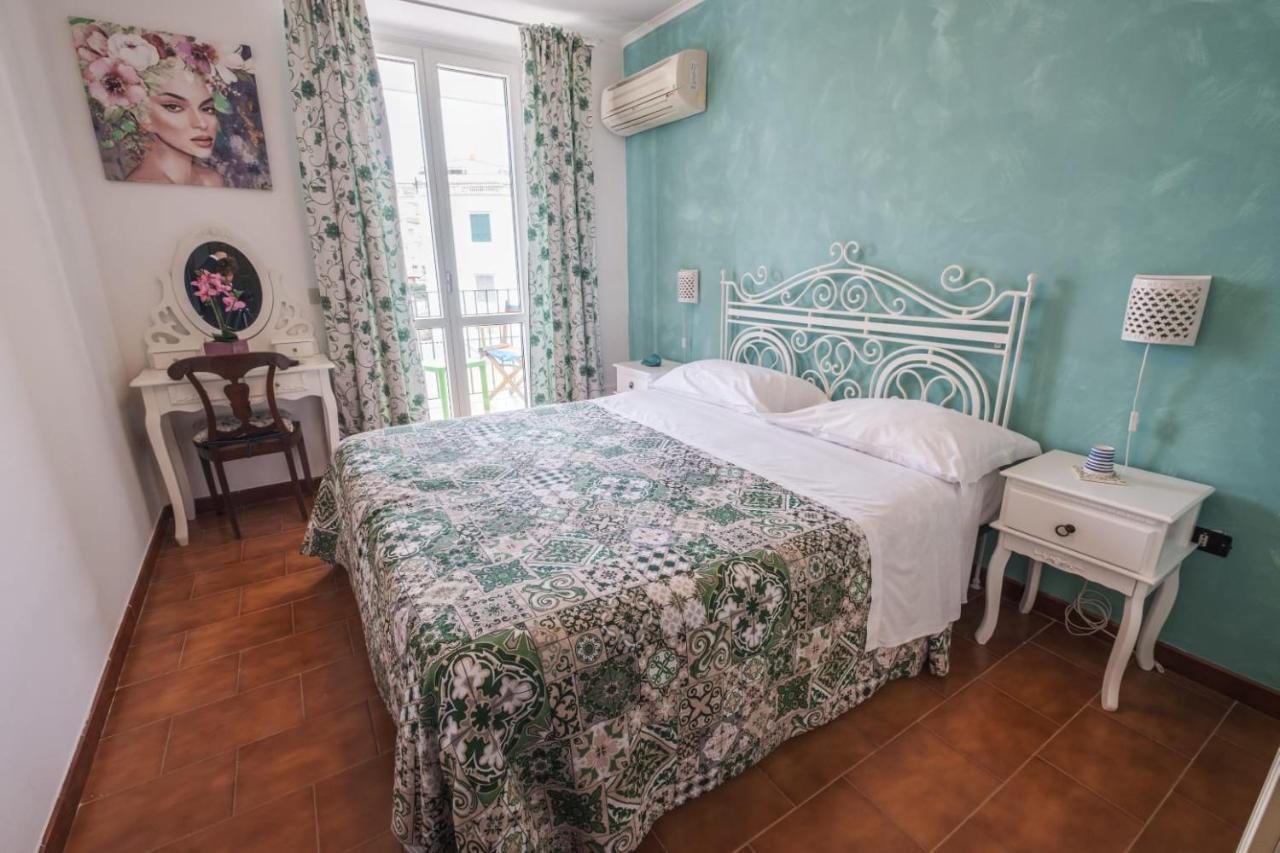 Hotel Borgo Blu Bacoli Exterior foto